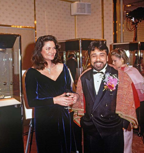 Rakesh Khanna at the De Beers award exhibition, Tokyo