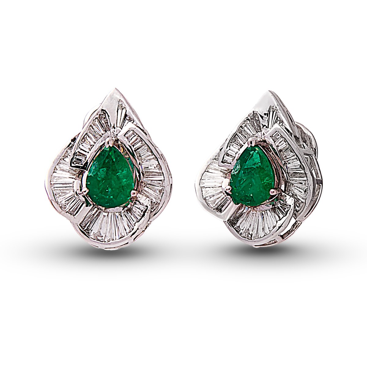 Pear emerald earrings with baguette diamond surround